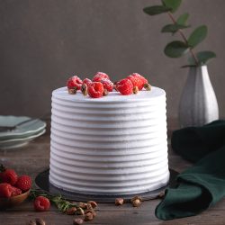 1 Tier Pistachio Raspberry Vanilla Cake