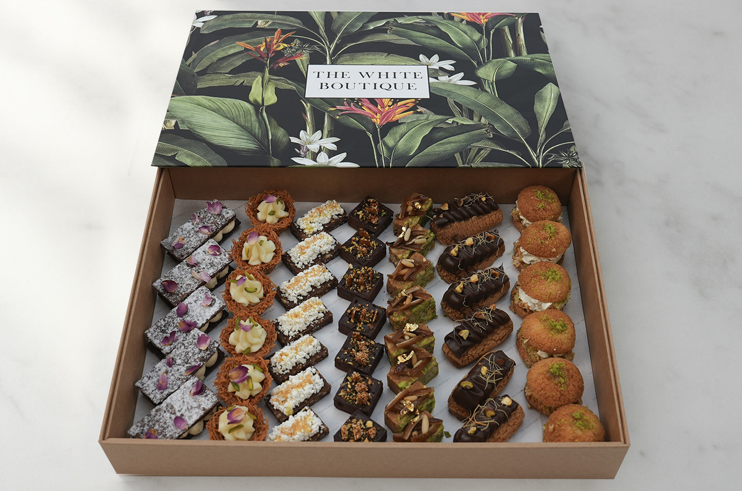 DESSERT LAYERED BOX 1